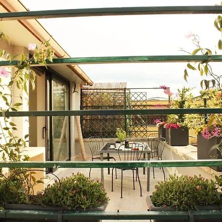 Favolosa Terrazza Nel Centro Di Rom